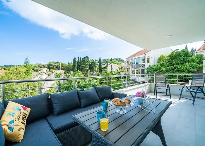 Blue Bay Apartment